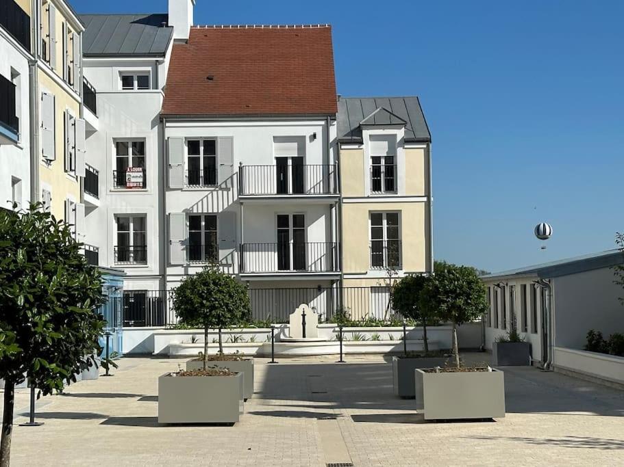 Apartament Superbe Appart Au Pied De Disney Serris Zewnętrze zdjęcie